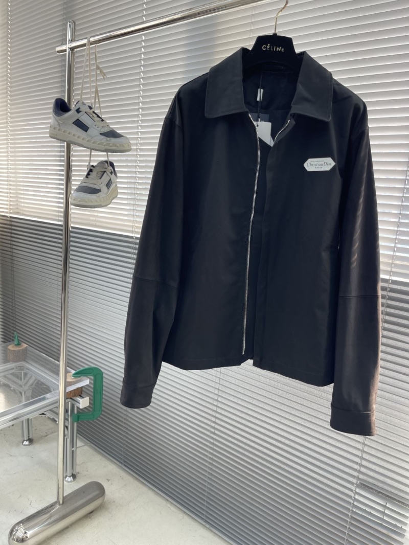 chr1st1an D10r outwear